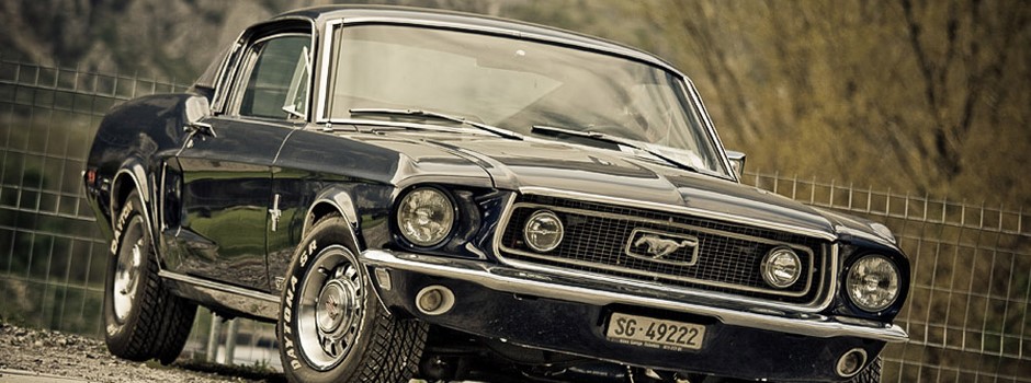 Blue_Ford_Mustang_Fastback_by_AmericanMuscle.jpg